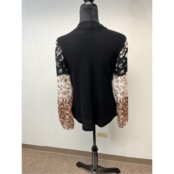 Maurices Medium Black and Floral sleeve Mock Neck Waffle Knit Top - Picture 3 of 14